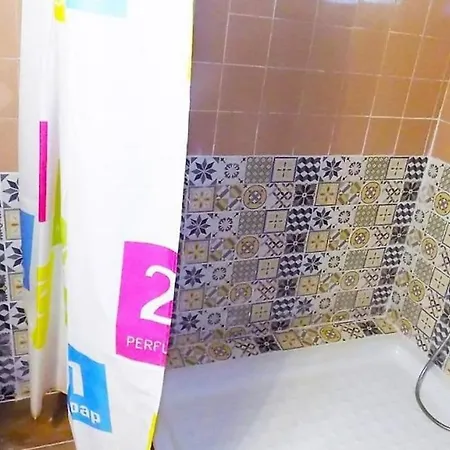 Apartsalou Malvinas דירה